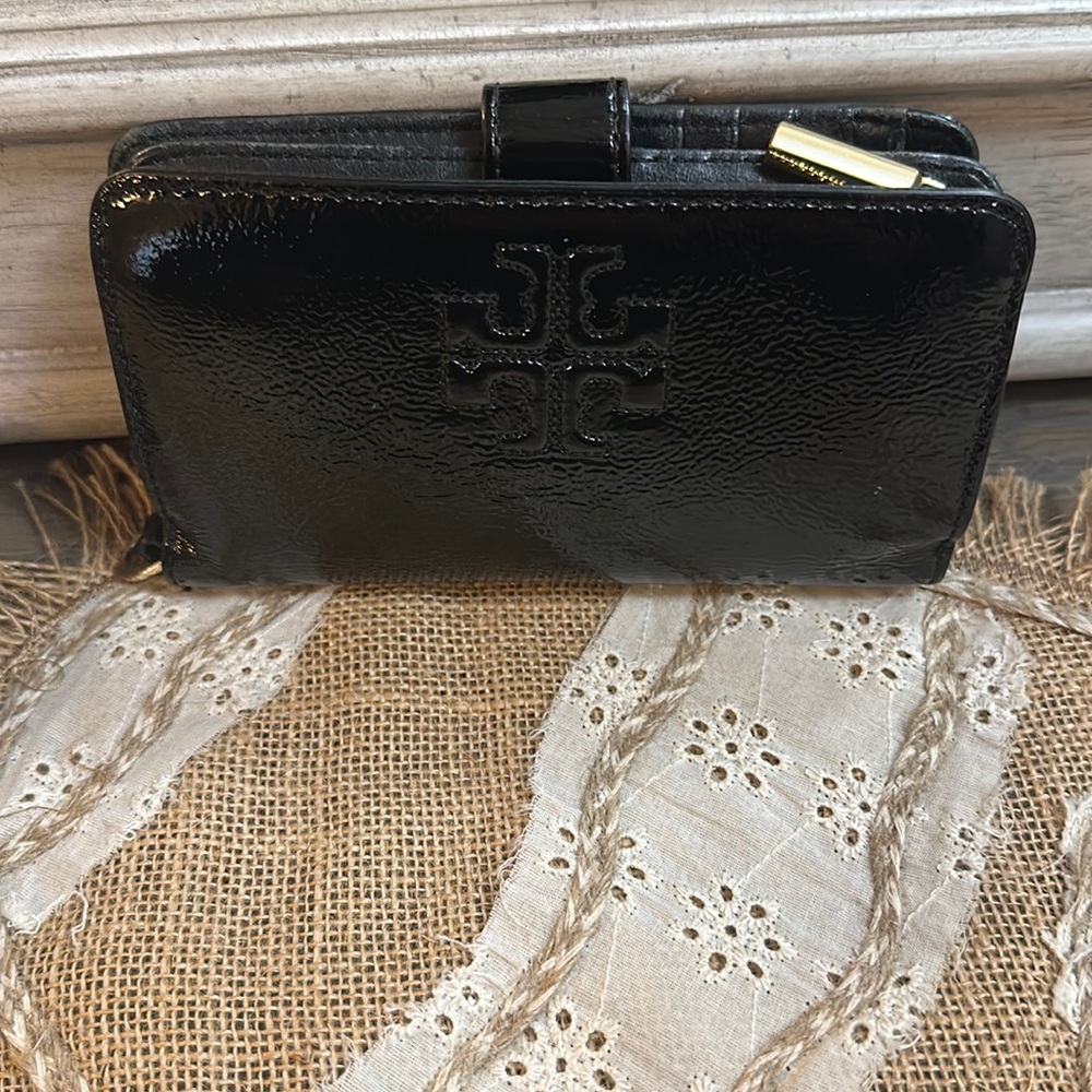 Tory Burch wallet